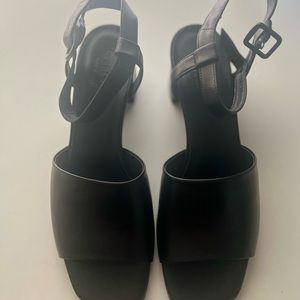 Everlane leather block heel